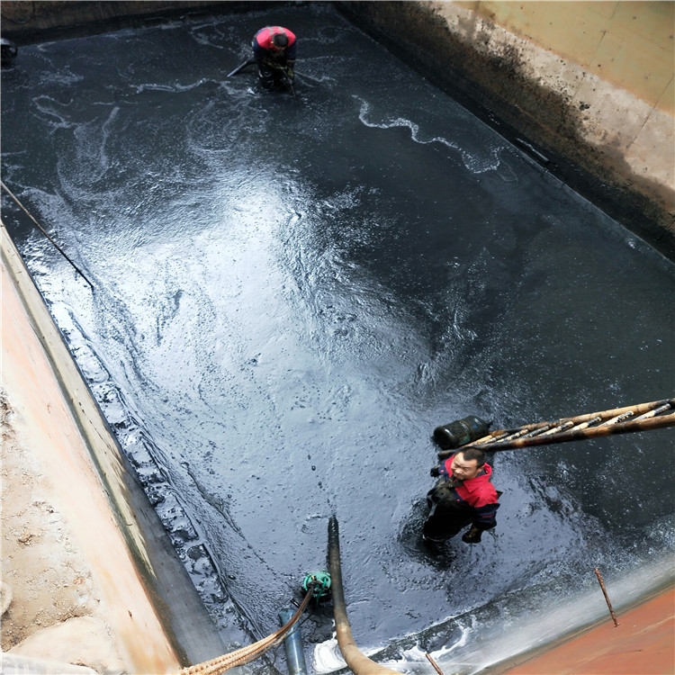 洛龙废水池清理